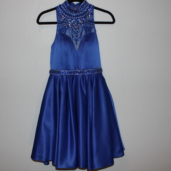 Homecoming/Prom Dress - Picture 3 of 6